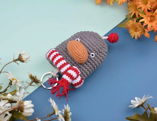 Vista 2 de Bonito llavero de animales para mujeres y niñas regalo de parejas decoración Kawaii para mejor amiga llavero de ganchillo para mujeres llaves