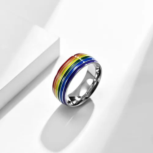 Vista 2 de Anillo de compromiso con arcoíris de orgullo para parejas, de acero inoxidable, 0.315in de ancho, arcoíris, boda, compromiso, para hombres y mujeres
