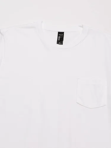 Vista 2 de Hanes Camiseta de algodón con bolsillo Nano Premium para hombre (paquete de 2)