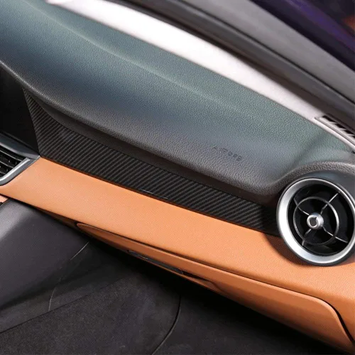 Vista 4 de YIWANG Panel de consola central de automóvil para Alfa Romeo Giulia 2016-2019 para conductor de mano izquierda (fibra de carbono)