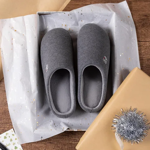 Vista 6 de HomeIdeas Men's Coral Fleece Lining with High Density Memory Foam Classicism Slip-on Slipper