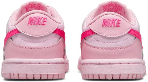 Vista 928 de Nike Kid's Dunk Low Sneaker