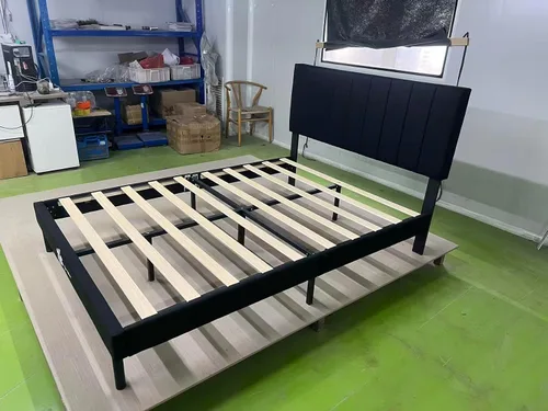 Vista 2 de IYEE NATURE Marco de cama tamaño King con cabecero, plataforma resistente con soporte de listones de madera, sin somier, base de colchón, fácil