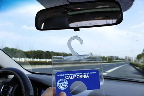 Vista 8 de Porta Placas para Discapacitados para Auto, Juego de 2 Porta Placas Ultra Transparentes de Tamaño Pequeño, Porta Placas para Estacionamiento