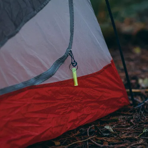 Vista 6 de GEAR AID Ni Glo 2” UV Rechargeable Glowing Keychain – Multi-Purpose Glow-in-the-Dark Accessory for Camping