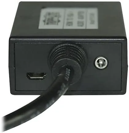 Vista 3 de TRIPP LITE Extensor de cable convertidor de adaptador de video HDMI a VGA, macho a hembra, resolución HD 4K @ 30Hz, se extiende hasta 100 pies