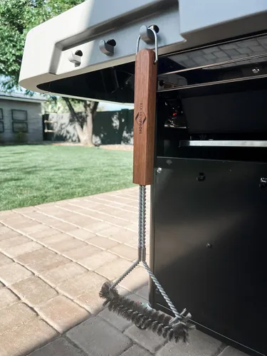 Vista 2 de Küchenprofi Cepillo de barbacoa de acero inoxidable – 17.7 pulgadas de largo, mango de palisandro – Cepillo de parrilla resistente y limpiador
