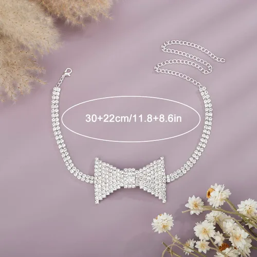Vista 3 de YERTTER Gargantilla vintage de plata con diamantes de imitación con lazo, lindo collar gargantilla ajustable para fiestas, club de música, mujeres