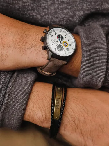 Vista 4 de Reloj analógicoAV-4011Hawker Hurricane, con mecanismo de cuarzo japonés, con correa de piel, de AVI-8