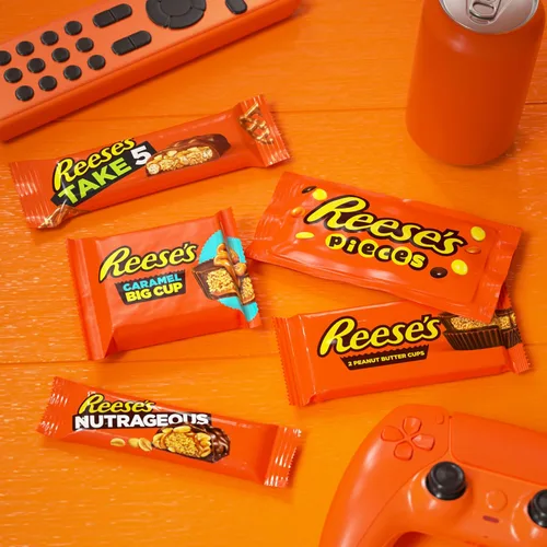 Vista 5 de REESE'S Surtido de dulces de mantequilla de maní, 27.2 onzas, 18