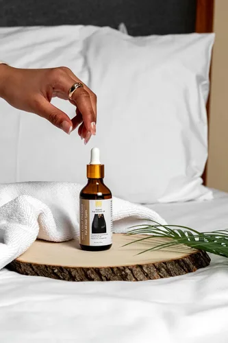 Vista 2 de Aceite orgánico para el crecimiento del cabello, 100 % orgánico prensado en frío, masaje tradicional para el cuero cabelludo y el cabello