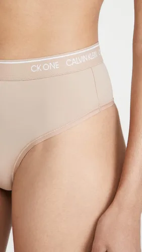 Vista 3 de Calvin Klein Ropa interior CK One Micro High Waist Tanga para mujer