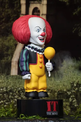 Vista 5 de NECA - ¿IT (1990)? Aldaba el cuerpo? Pennywise