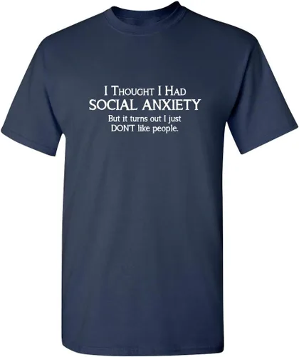 Vista 11 de Camiseta divertida con texto sarcástico en inglés: "Social Anxiety Like People Graphic Novelty" Negro