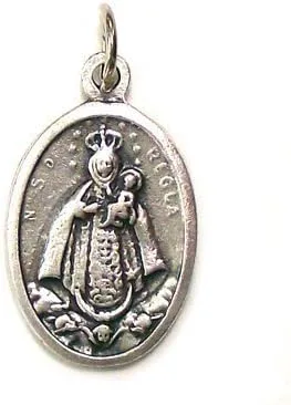 Vista 2 de Virgen De Regla Medalla Con Base De Plata Incluye Postal De Rezo Bendecida Por Su Santidad