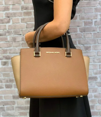 Vista 6 de Michael Kors Selma - Cartera con cremallera para mujer., Marrón, M