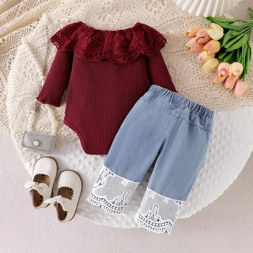Vista 21 de Conjunto de ropa de bebé niña para bebé, mameluco de encaje blanco de manga larga + pantalones de mezclilla