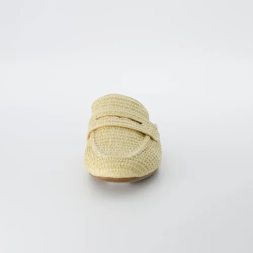Vista 3 de CUSHIONAIRE Zapatos sin cordones Yale para mujer + espuma viscoelástica, anchos disponibles