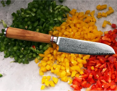 Vista 4 de YOUSUNLONG Santoku Cuchillo para verduras de 5 pulgadas, acero de damasco japonés, maquinilla de afeitar afilada, mango de madera de olivo italiano