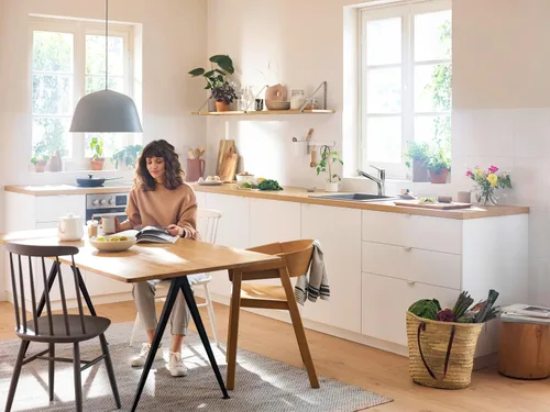 Vista 2 de hansgrohe Zesis Grifo de cocina monocontrol cromado, llaves de cocina con pulverizador extraíble, llave para fregadero de cocina, cromado 74810001