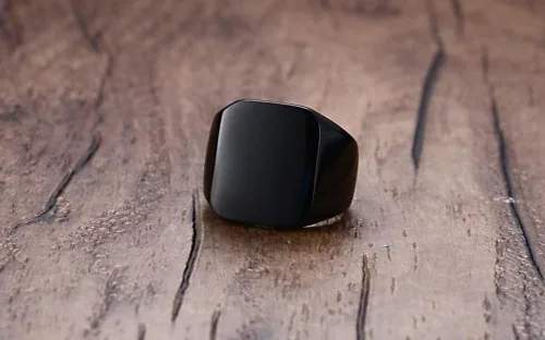 Vista 3 de Anillo de motero enhong, sello, anillo de acero pulido sólido, para hombre, ideal como regalo, tamaño de 17-38cm, color oro, negro o plata