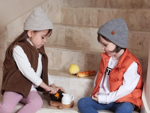 Vista 6 de LMLALML Gorro de invierno para niños pequeños, elegante gorro de invierno de punto para niños