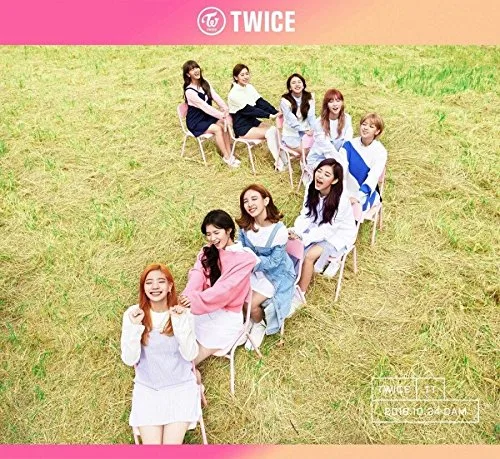 Vista 2 de TWICE TWICECOASTERLANE 1 3rd Mini Album Random CDPhotobook2p PhotoCardTracking Number