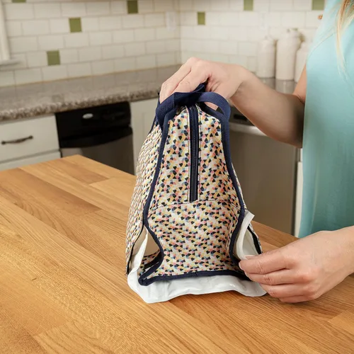 Vista 2 de Dr. Brown's Fold & Freeze - Bolsa enfriadora esencial para lactancia materna, 6 biberones para almacenamiento de leche, multicolor (paquete de 12)