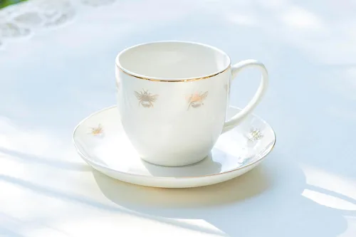 Vista 3 de Gracie China Gold Bee - Taza de té o café de porcelana y platillo de 9 onzas (juego de 2)
