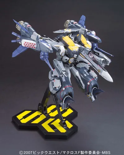 Vista 7 de Bandai Macross Frontier F VF-25S Mesías blindado Valquiria Ozuma Escala 1/72