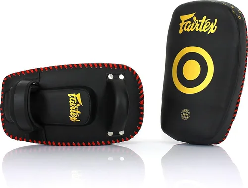 Vista 2 de Fairtex KPLC6 Muay Thai Kickboxing Almohadillas Tailandesas Curvas Pequeñas High-quality microfiber shell with multi-layer foam padding.