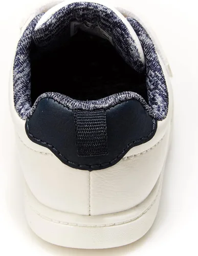 Vista 3 de Carters Zapato unisex Kyle-bp First Walker para niños