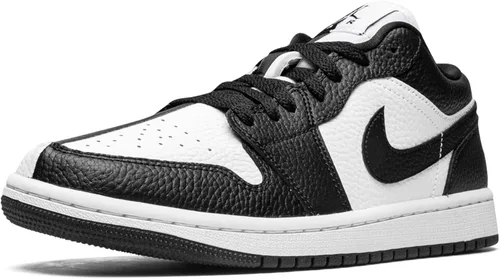 Vista 4 de Nike Air Jordan 1 Low UNC - Tenis de básquetbol para mujer