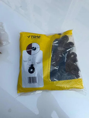 Vista 5 de TRAE - 50 aisladores eléctricos negros para vallas, aislador de rosca, poste de anillo de cerca, aislante de poste de madera y 1 herramienta