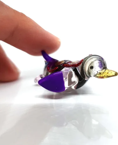 Vista 2 de Figuras pequeñas de diapositivas de pingüinos, arte de vidrio soplado a mano, animales de pájaros, regalo coleccionable, decoración del hogar