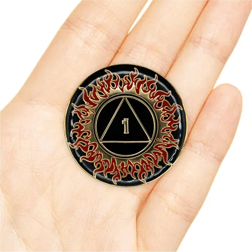 Vista 5 de Moneda de sobriedad de 1 año Flames AA Chip Medallion Recovery Gift Aniversario Token con Alcohólicos Anónimos Afirmación de promesa de décimo paso