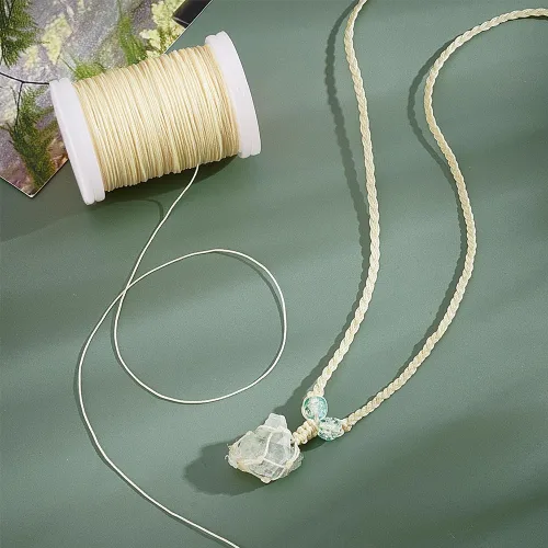 Vista 3 de PH PandaHall Cordón encerado de 0.020 in, cuerda encerada de 131 yardas, hilo de poliéster, cuerda de cera para pulseras, collares, joyas de Blanco