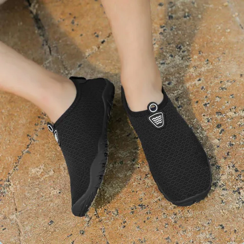 Vista 5 de Zapatos de agua para hombre y mujer, zapatos de playa, calcetines acuáticos, zapatos descalzos de secado rápido, zapatos de natación ligeros