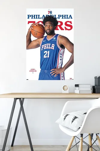 Vista 6 de Trends International NBA Philadelphia 76ers - Póster de pared de Joel Embiid Feature Series 23