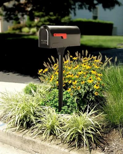 Vista 2 de Architectural Mailboxes 7600B-10 MB1 Buzón mediano, negro