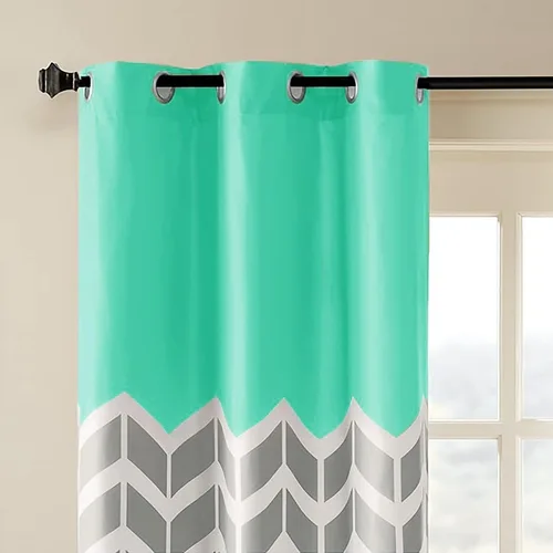 Vista 3 de Juego de cortinas Alex con arandelas y diseño chevrón
