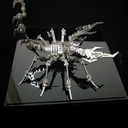 Vista 2 de Rompecabezas de metal 3D Scorpion para adultos, kits de modelo de metal 3D para construir con herramienta, kits de modelo de escritorio 3D, juguetes