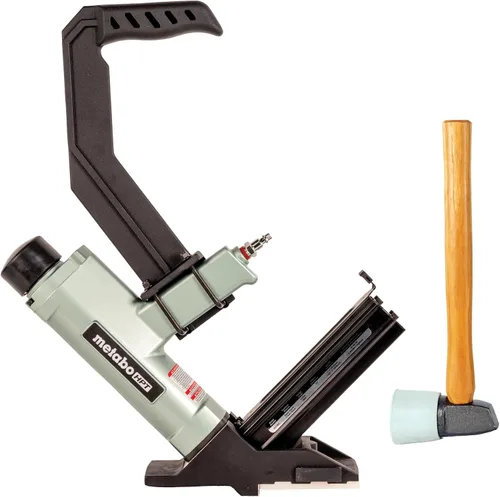 Vista 14 de Metabo HPT Engrapadora para pisos, Clavadoras neumáticas de preferencia profesional en herramientas para pisos, Grapadora neumática con mango