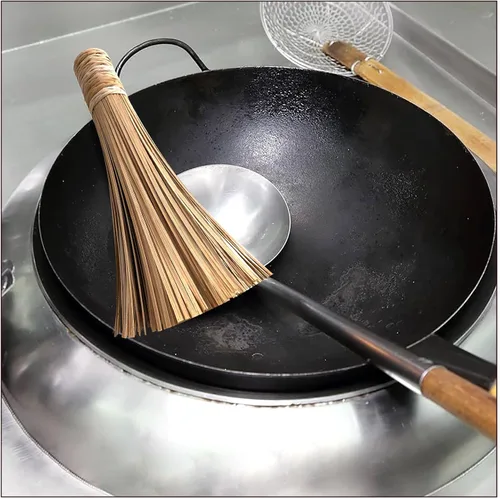 Vista 7 de Cepillo Wok de bambú (12.5")