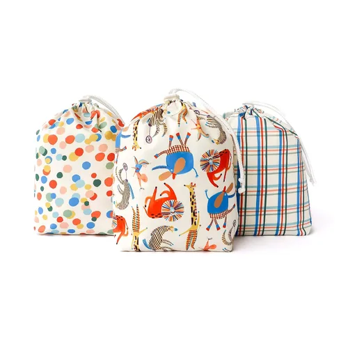 Vista 22 de Esembly Ditty Bag Duo - Bolsas húmedas reutilizables impermeables para pañales de tela, trajes de baño, artículos de tocador y aperitivos, juego