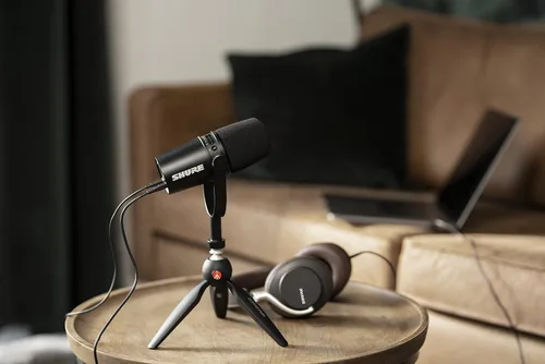 Vista 15 de Shure Micrófono y soporte USB para podcast MV7