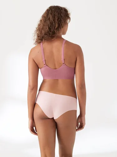 Vista 2 de True & Co Sujetador de tirantes ajustables con cuello redondo y forma suave para mujer