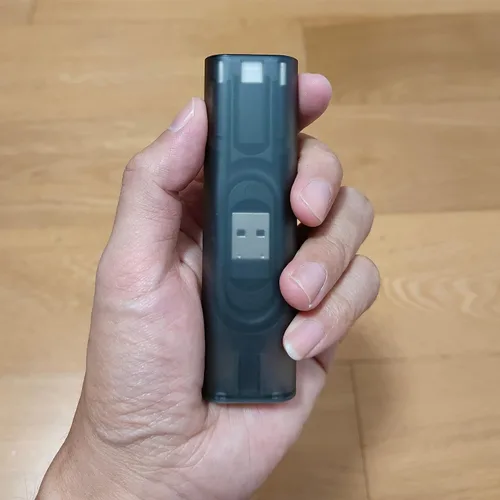 Vista 6 de Cable USB tipo C a C de carga y transferencia de datos con 3 adaptadores combinados en caja de tubo, negro translúcido