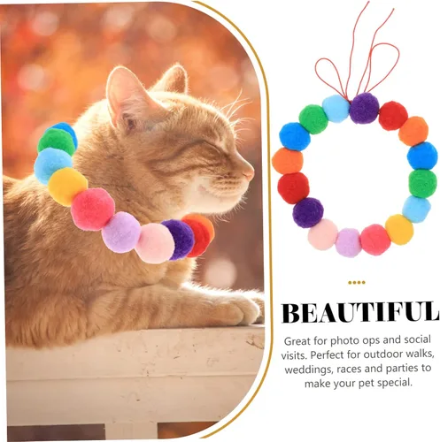 Vista 3 de iplusmile Collar para mascotas Adorno al aire libre Collar de Navidad para mascotas Encantador Collar de gato Decoración de para Exteriores Pom Pom