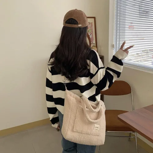 Vista 8 de Bolso cruzado de vellón de peluche Sherpa para mujer, bolso de hombro mullido de felpa Hobo bolso peludo suave otoño invierno